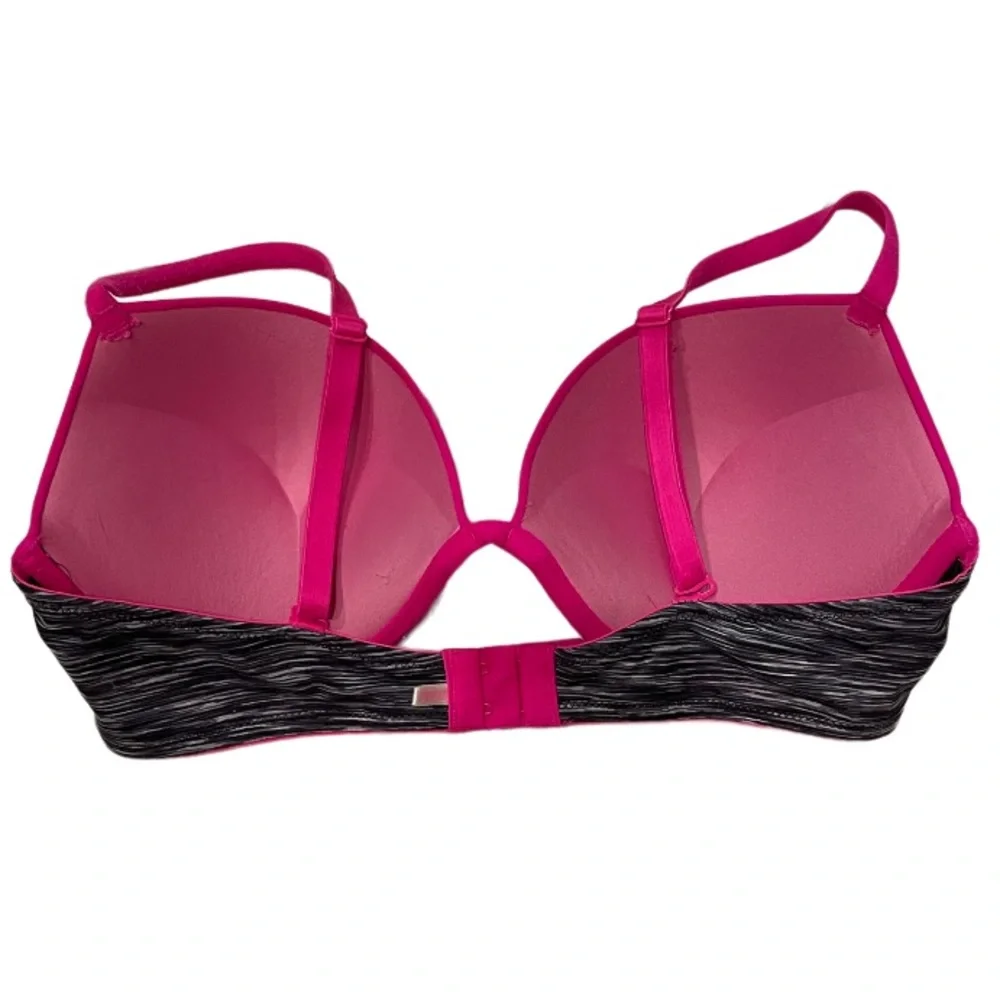 PINK Victoria’s Secret Wear Everywhere Super Push Up Bra Size 36C